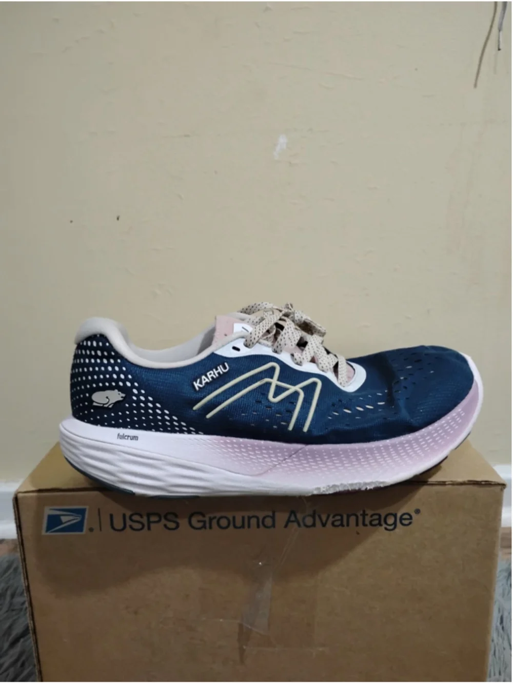 Karhu 2.0 Ikoni Ortix Women size 9.5 Running Comfort Shoes F200326